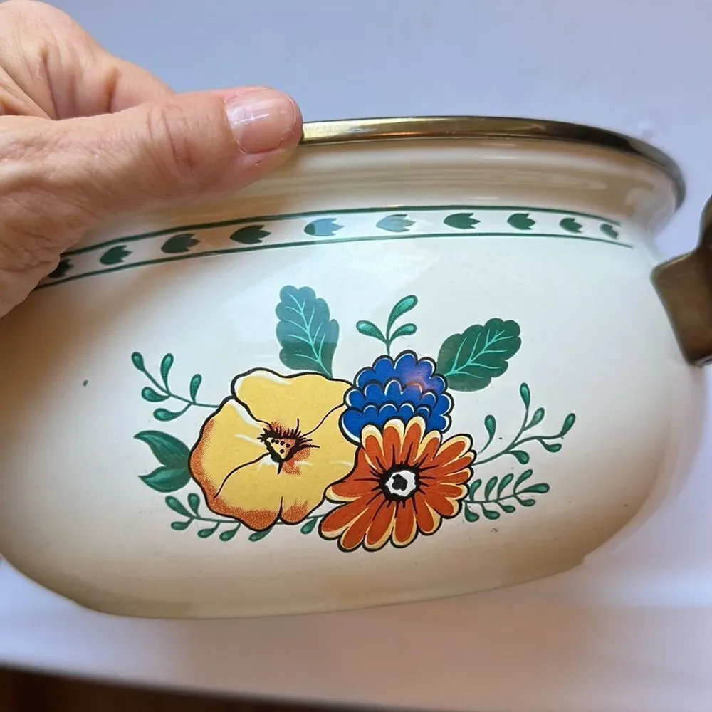 Vintage enamelware floral painted cooking pot with‎ brass handles